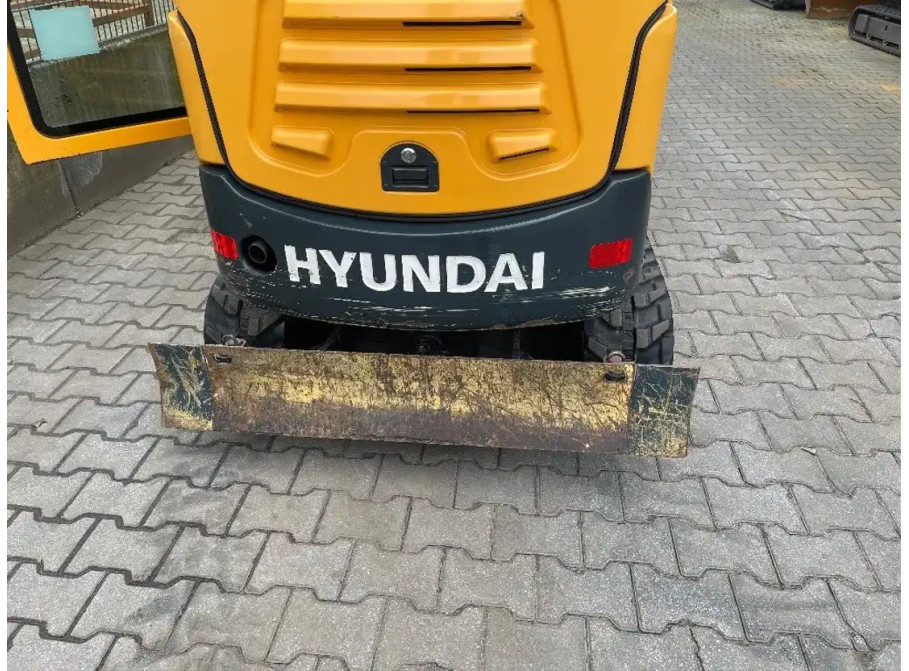 Hyundai 18-9